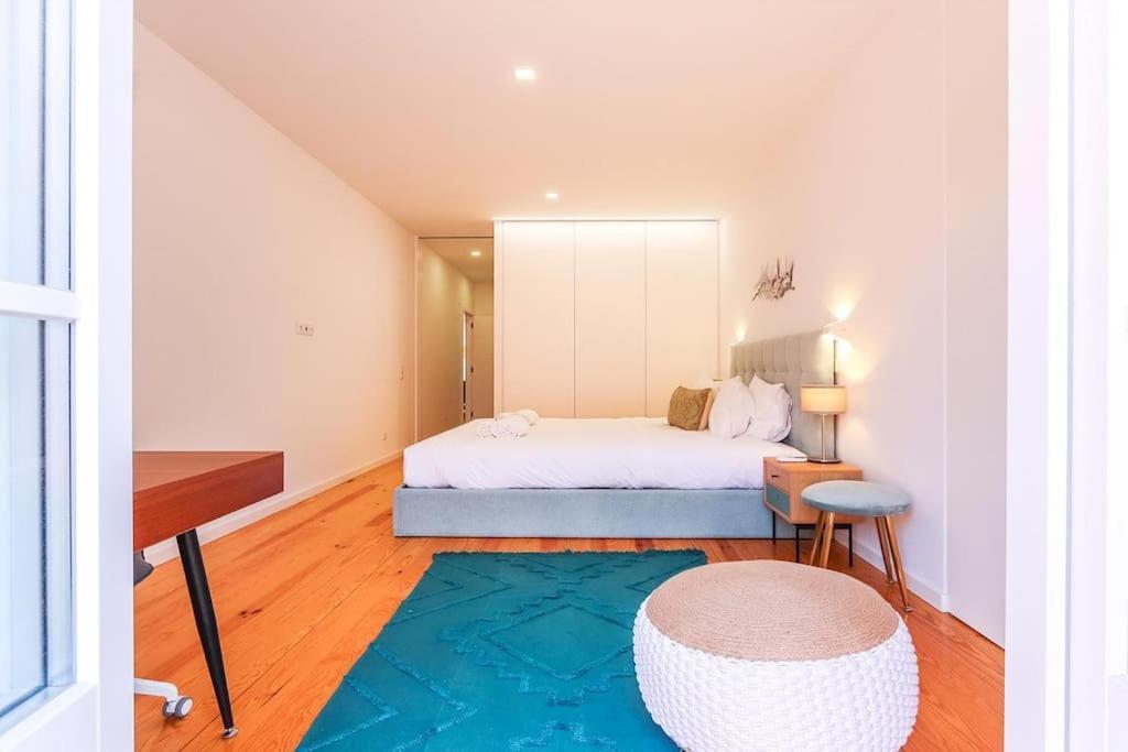 Outstanding Santos Spacious 2 Bedroom W Ac Apartamento Lisboa